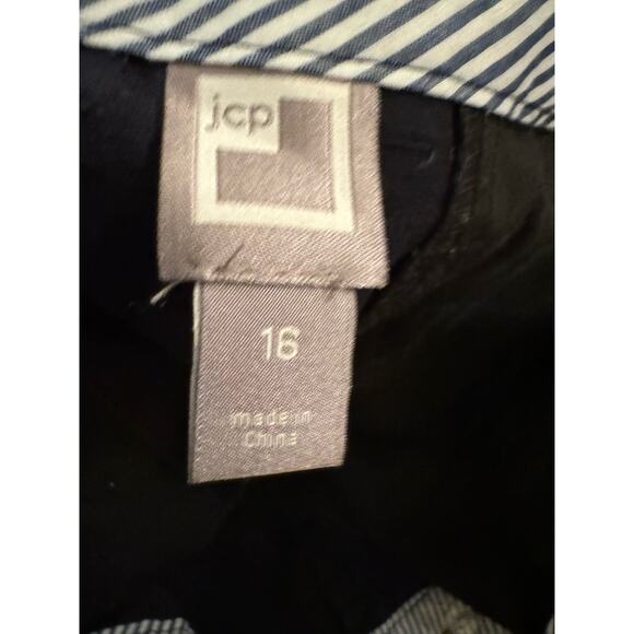 5/$65 JC Penney Womens Shorts Sz 16 Navy Blue Short Shortie - Picture 7 of 9